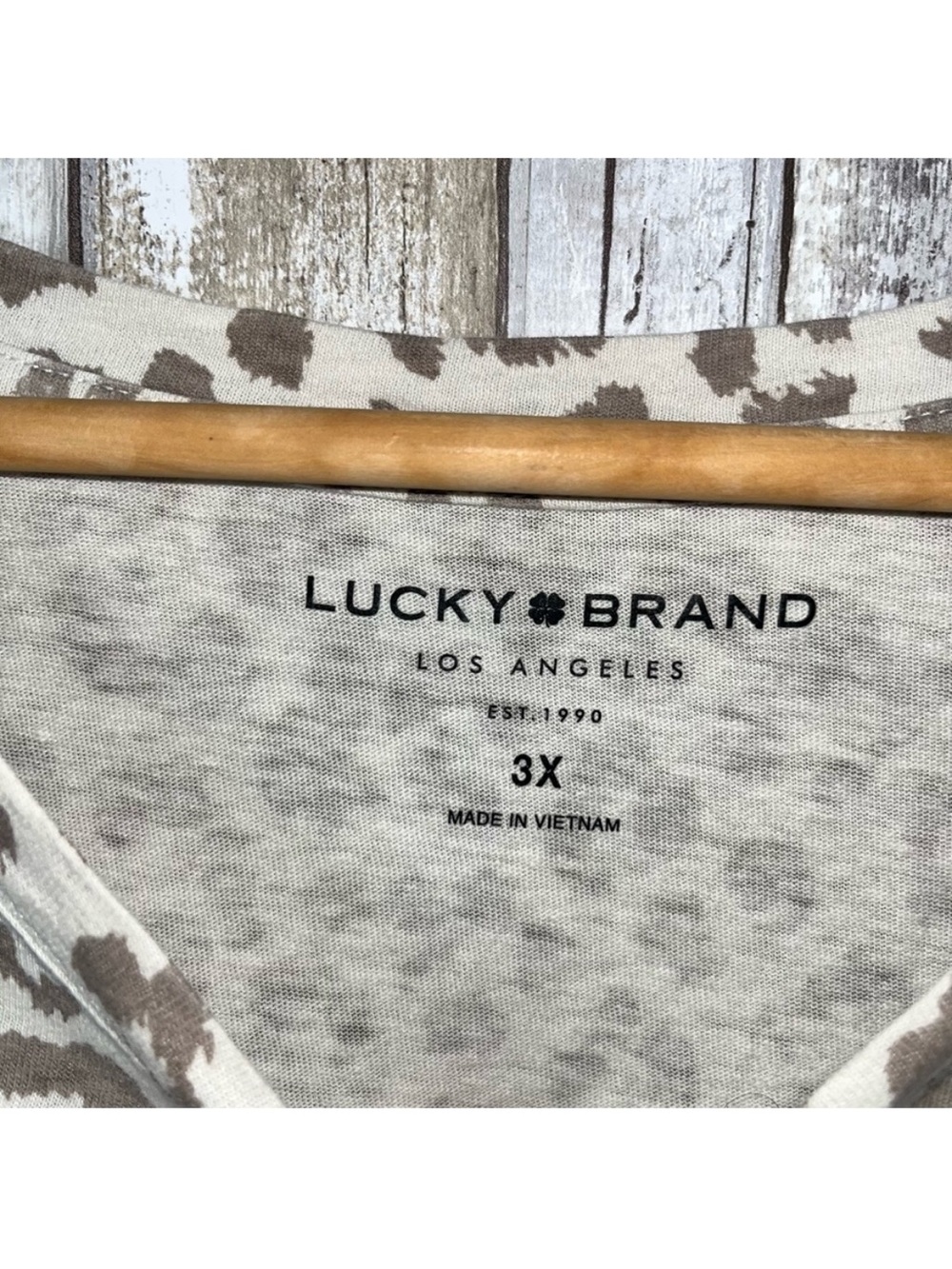Lucky Brand Leopard Print Top 3X Plus Size Boho Oversized Tee Cream Brown - Picture 6 of 6